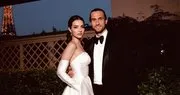 Melisa Aslı Pamuk ve minik oğlundan aile pozu!