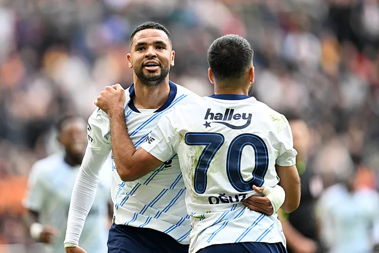 FENERBAHÇE’YE YENİ GOLCÜ: Menajerler önerdi, yönetim ’değerlendireceğiz’ dedi