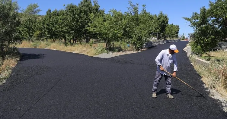 Yaylabaşı yerleşkesinde asfalt serim çalışmaları yapılıyor