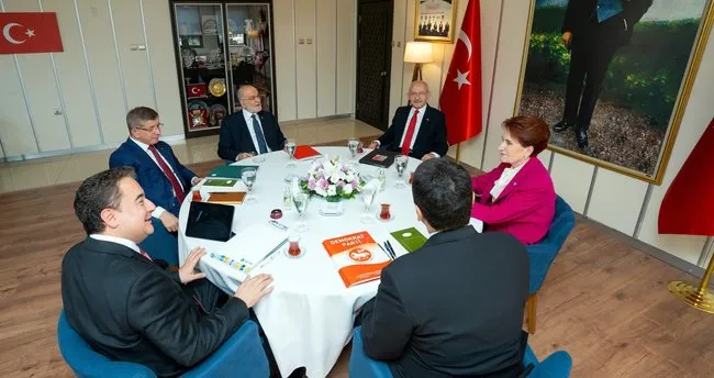 6'lı masadan 'kriz' vaadi: Davutoğlu 'Kukla Cumhurbaşkanı' planını yineledi!