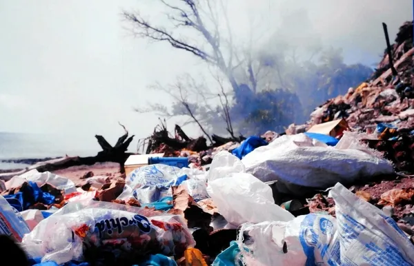 bakan-ersoy-plastik-atik-miktarinin-ise-353-milyon-tona-ulasti-artik-zaman-kaybetme-luksumuz-yok-1788176316641.jpg