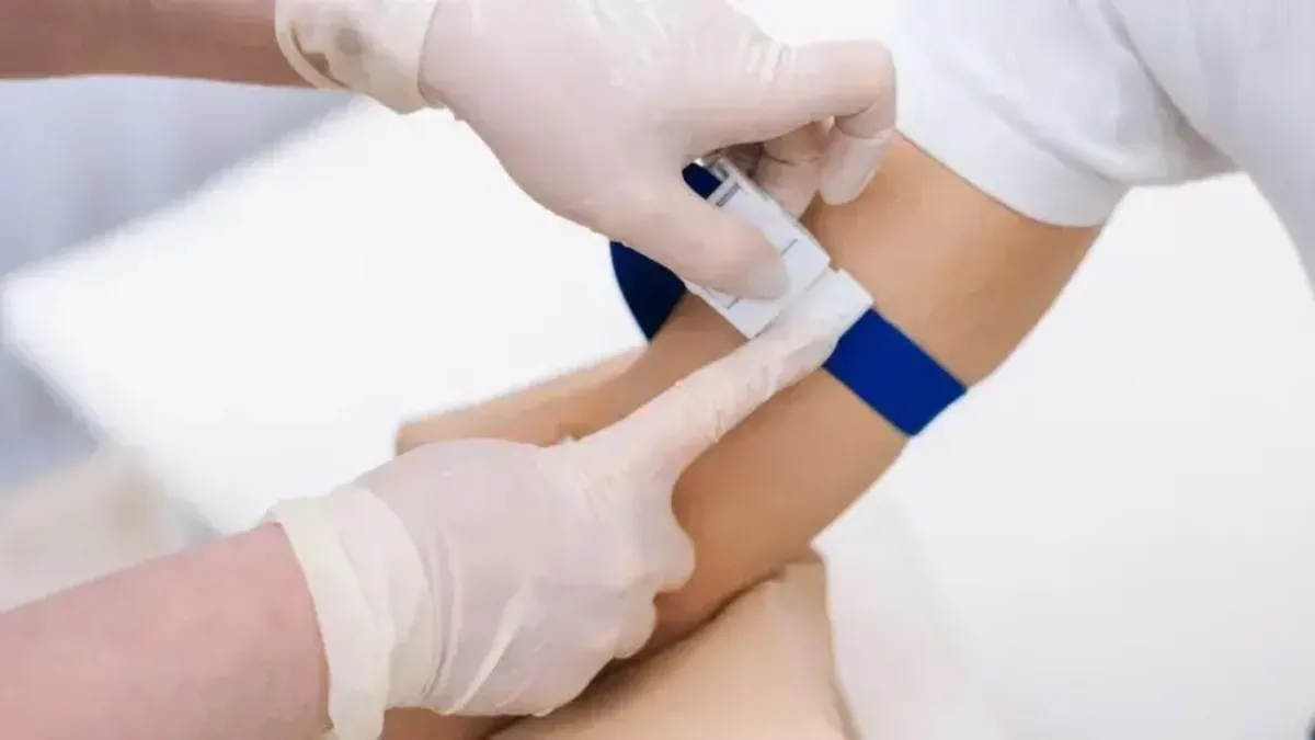 Kan vermek orucu bozar mı, kan verince oruç bozulur mu? Diyanet açıkladı!