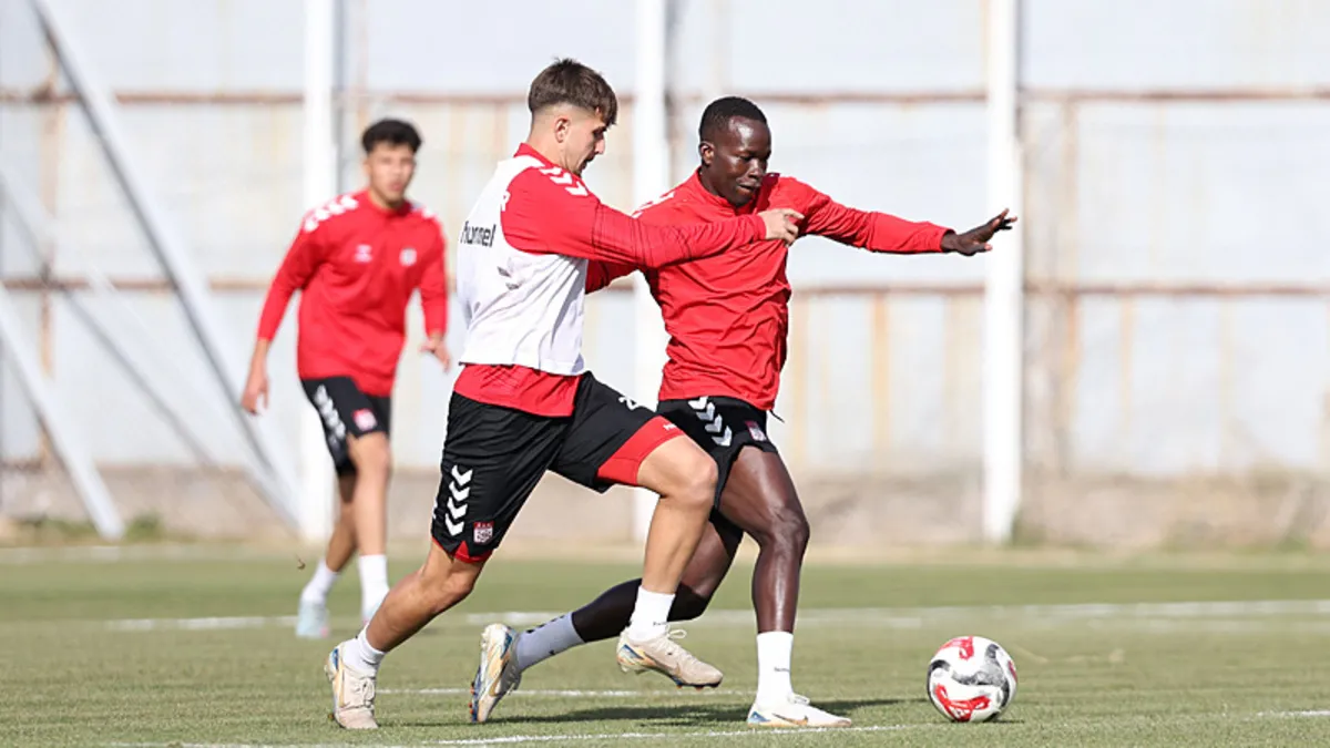 Sivasspor’da kupa mesaisi başladı – Son Dakika Spor Haberleri Sivasspor’da kupa mesaisi başladı – Son Dakika Spor Haberleri