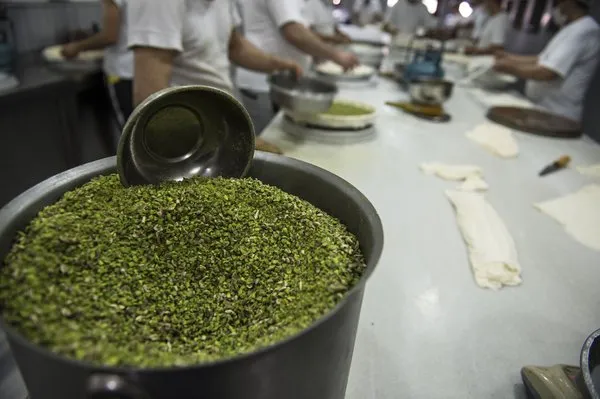 Baklavacılar Ramazan mesaisinde