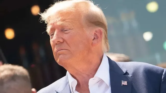 secimlere-mudahale-ile-suclaniyordu-savci-trumpin-georgiadaki-davasini-sonlandirdi-1764177356787.jpeg Seçimlere müdahale ile suçlanıyordu: Savcı Trump’ın Georgia’daki davasını sonlandırdı!