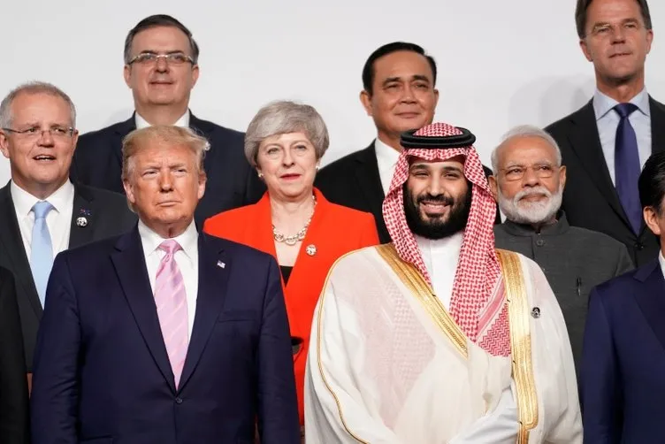 Başkan Erdoğan'ın da katıldığı G-20 aile fotoğrafı ile başladı