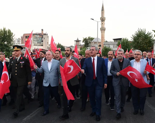 edeler-sehrinde-15-temmuz-anma-toreni-duzenlendi-1657924978168.jpeg