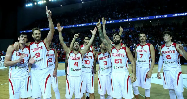 a milli erkek basketbol takimi nin