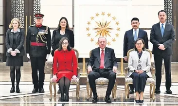 5 büyükelçiden güven mektubu