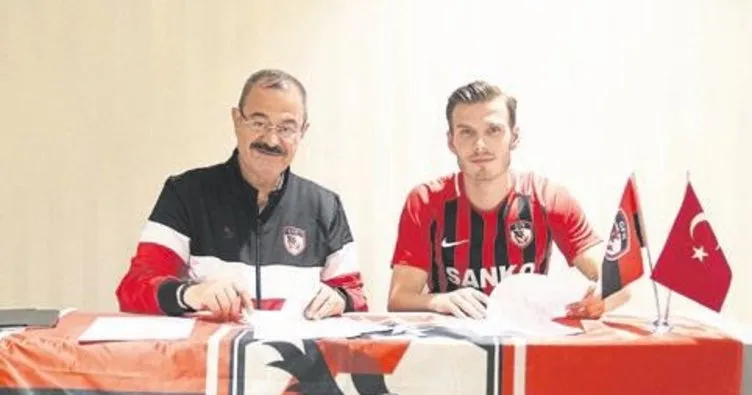 Gazişehir yeni transferlerine kavuştu