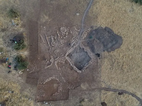 Mardin'de tarihi tapınak bulundu