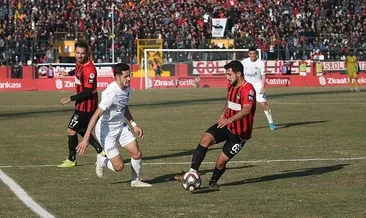 Van Spor FK uzattı Kasımpaşa turladı