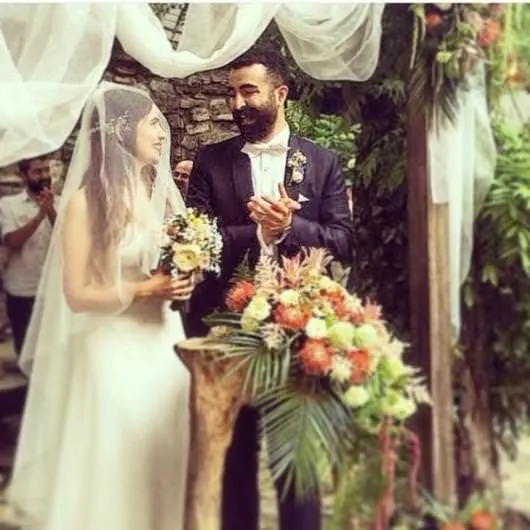 Zeynep Çamcı evlendi