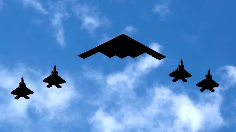 ABD’den Orta Doğu hamlesi! Pentagon düğmeye bastı: Savaş uçakları yola çıktı