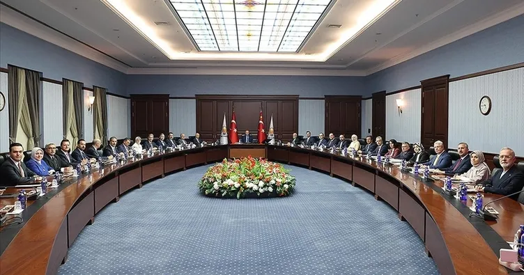 AK Parti’de kritik MYK Toplantısı