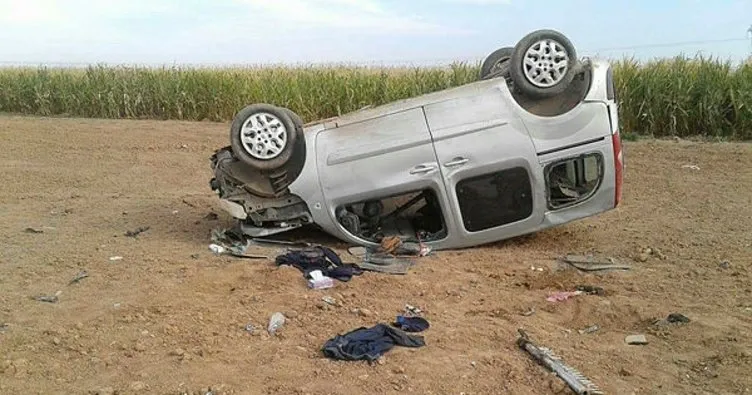 Şanlıurfa’da takla atan ticari araçtaki 3 kişi yaralandı