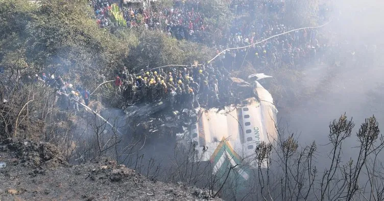 Nepal’de yolcu uçağı düştü: 68 ölü