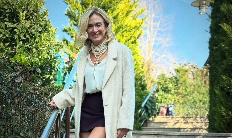 Ceyda Düvenci artık sarışın değil! Hayranlarına yok artık dedirten o değişim...