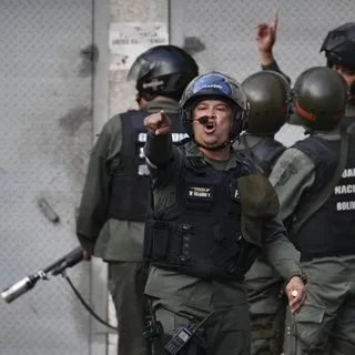 Venezuela’da darbe girişimi