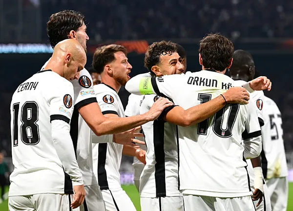 canli-super-ligde-besiktas-kocaelispor-maci-ne-zaman-saat-kacta-hangi-kanalda-1791727969657.jpeg