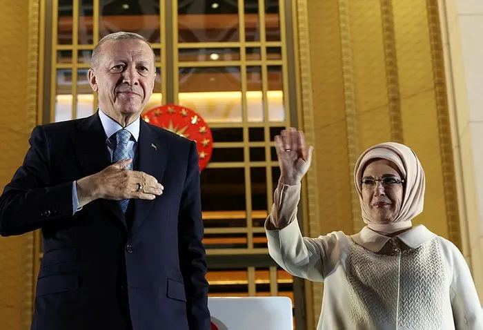 son-dakika-tarihi-secim-tarihi-zafer-baskan-erdogandan-balkon-konusmasi-kazanan-turkiyedir-1685314016994.jpg