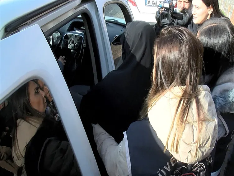 Kendisini peygamber ilan etmişti! Üfürükçü Gönül Derman Aytimur tutuklandı: Evinden çıkanlar şoke etti