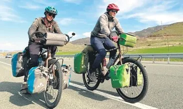 Bisikletle dünya turuna çıkan Fransız çift: Türkiye ve insanları muhteşem