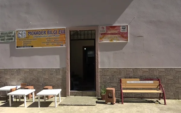 el-birligiyle-atil-durumdaki-okulu-egitim-merkezine-cevirdiler-1663410292243.jpg