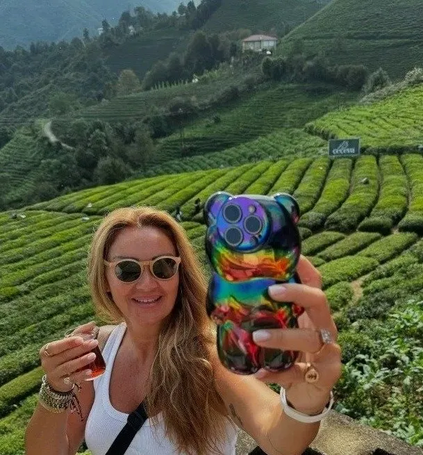 Benden köylü kadını çıkmaz demişti... Pınar Altuğ’un eşi Yağmur Atacan’dan sert tepki! ’Saçma sapan bir şey yazmışlar’