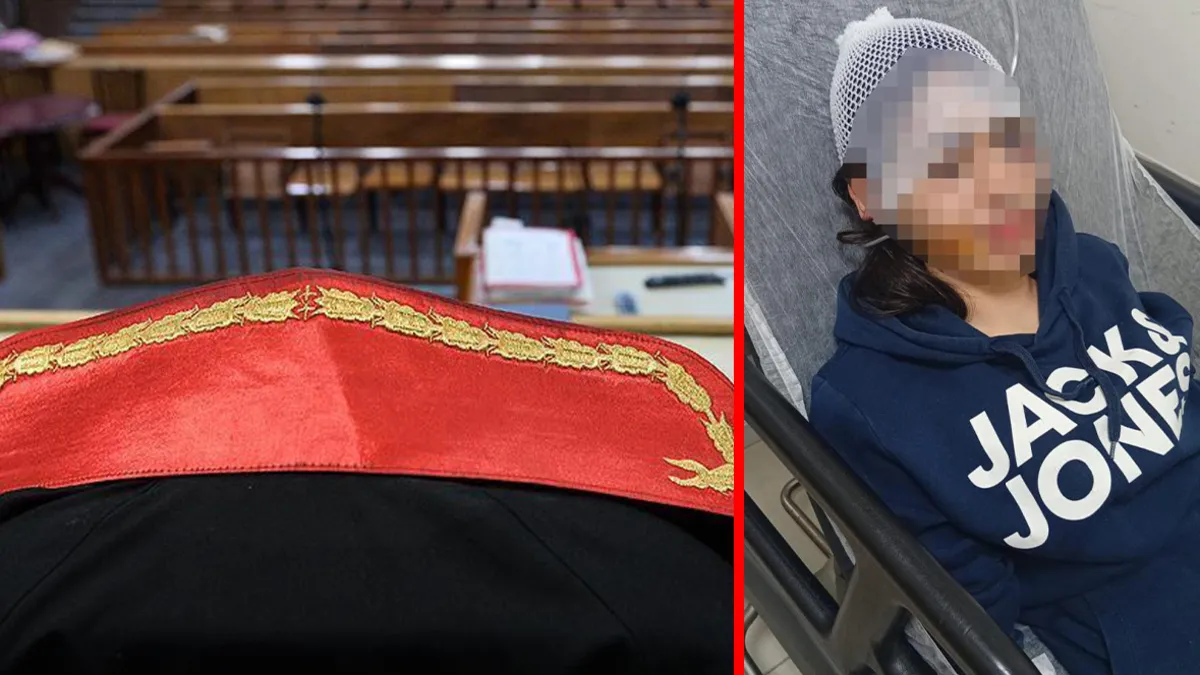 Mahkeme salonunda adalet terazisi figürü