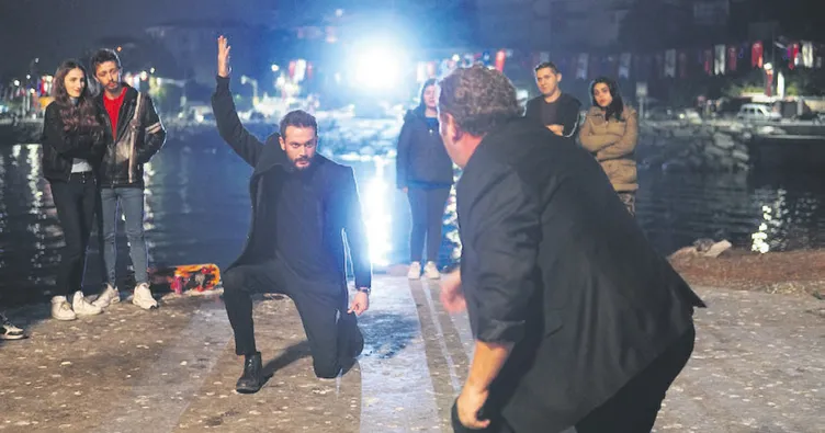 Kimse Bilmez’de dans şov