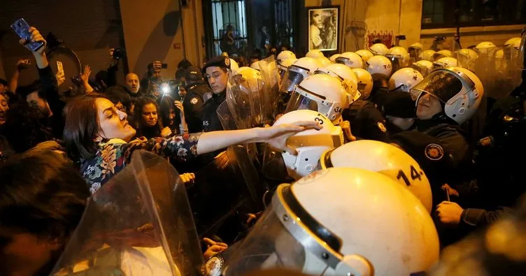 Taksim’deki izinsiz 8 Mart gösterilerinde 34 kişi gözaltına alındı