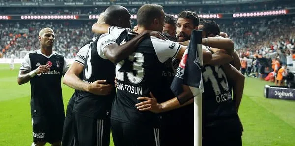 Beşiktaş - Benfica maçını şifresiz veren kanallar!