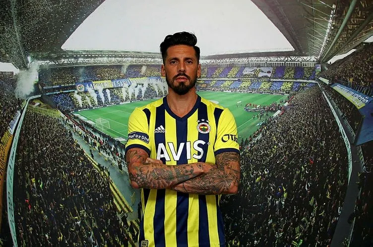 Transferde son dakika: Fenerbahçe’ye bir Tango’cu daha! Sosa’nın ardından...