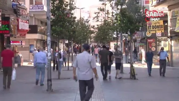 Sokağa çıkma kısıtlaması sona erdi, vatandaşlar meydanlarda yoğunluk oluşturdu | Video