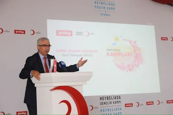 turk-kizilay-genel-baykan-yardimcisi-saygili-gunes-batmayan-bir-iyilik-hareketinin-mensuplariyiz-1696589300186.jpg