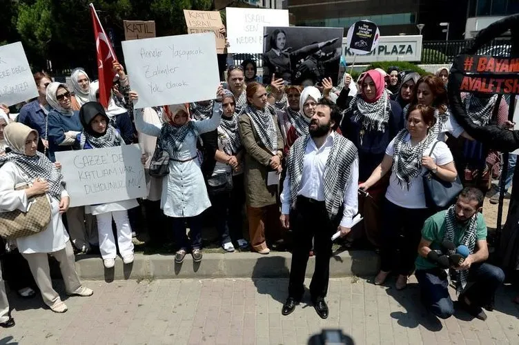 İsrail konsolosluğu önünde dev protesto