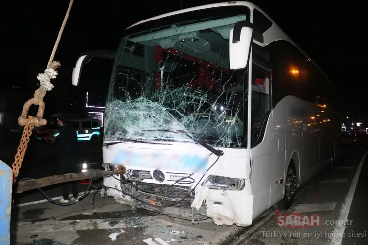Adana’da feci kaza: 3 ölü, 2 yaralı