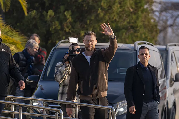 Son dakika Fenerbahçe haberi: Mourinho Fenerbahçe’ye sürpriz transfer! Galatasaray’a Avrupa’da 2 gol atmıştı...