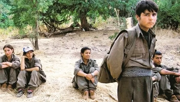 Son dakika: Afrin'de yaralı yakalanan terörist itiraf etti Çocukları cesaret hapı verip ölüme yolladık