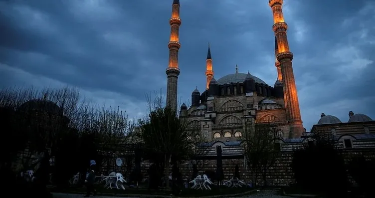 Cuma Hutbesi 11 Eylül 2026: Diyanet ile bugünkü...