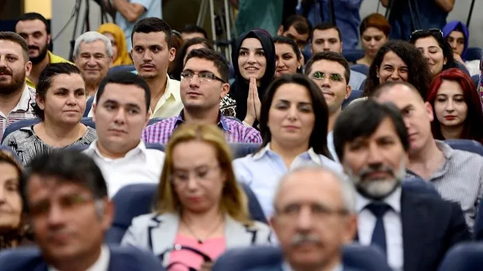 MEB 20 bin öğretmen ataması takvimi, kontenjanları ve branş dağılımı: 2021 sözleşmeli öğretmen atamaları başvurusu ne zaman?