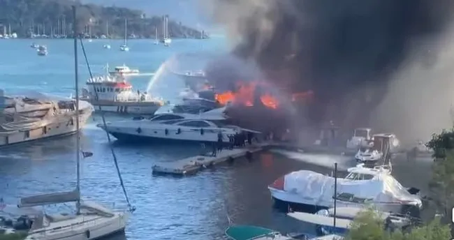 Fethiye’de 3 tekne yandı! 1 motoryat zarar gördü