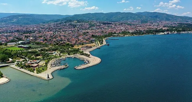 Kocaeli Kamp Alanları - En İyi, Ücretli ve Ücretsiz Kocaeli Çadır Kamp Yerleri ve Çadır Kurulacak Yerler