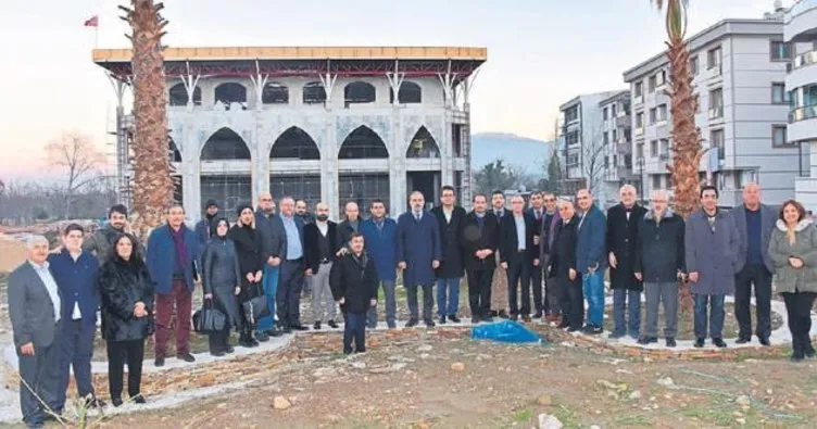 AK Parti İzmir’den Kemalpaşa çıkarması