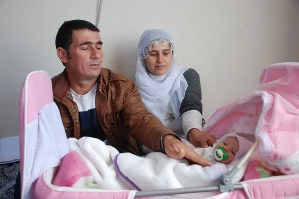 Bebeklerine 'Evet' adını verdiler