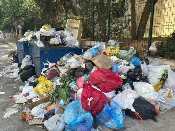 buca-belediyesinde-krizler-bitmiyor-once-maas-simdi-de-promosyon-1753508397929.jpg Buca Belediyesinde krizler bitmiyor: Önce maaş şimdi de promosyon!