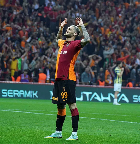 Son dakika Galatasaray transfer haberi: Şampiyon Galatasaray'dan inanılmaz transfer! Dünya yıldızı 'evet' dedi...