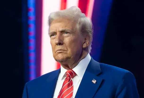 son-dakika-trumpi-cildirtan-soru-iran-abd-israil-savasinda-rusya-iddiasina-ates-puskurdu-bu-ne-kadar-salakca-b-1772864560158.png SON DAKİKA: Trump'ı çıldırtan soru! İran - ABD - İsrail savaşında Rusya iddiasına ateş püskürdü! ' Bu ne kadar salakça bir soru...
