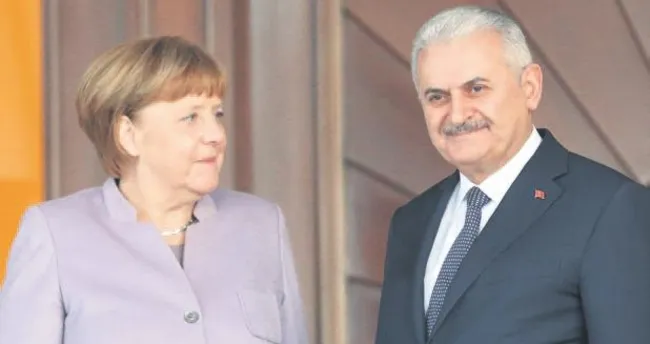 Almanya FETÖ ve PKK’nın etkisinde